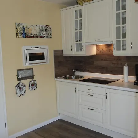 Apartment Haus Sonnenschein - Whg 9 - Preiswerte Komfortable Für Kleine Familie
