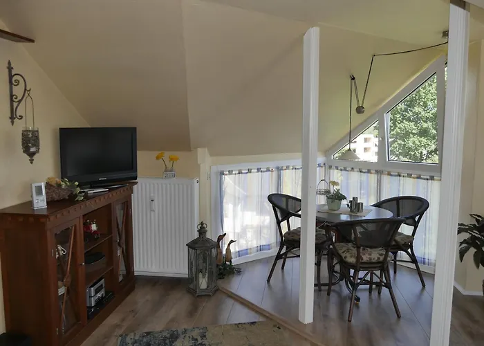 Haus Sonnenschein - Whg 9 - Preiswerte Komfortable Für Kleine Familie * Grömitz